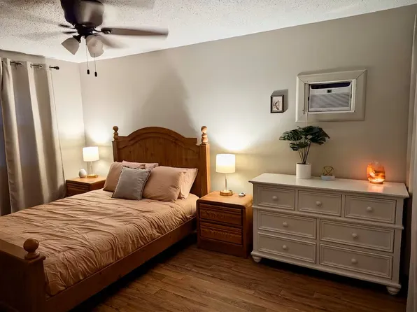 915 Broadway Ave NW APT 2, Rochester, MN 55901