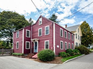 15 Summer St, Ipswich, MA 01938