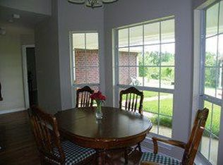 437 Roesch Rd, Hallsville, TX 75650