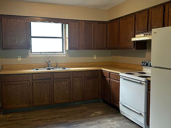 5th image of 369 Keller Rd