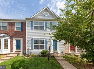 8408 Hamlin St, Lanham, MD 20706