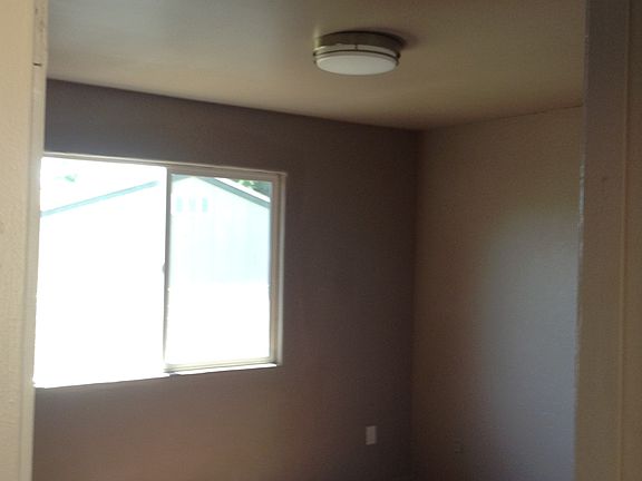 2nd image of 1236 Jeffrey St #B