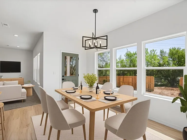 3727 Lander Ln — Photo 5