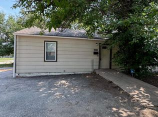 2673 S Holyoke St #2675, Wichita, KS 67210