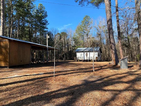 <p>Cabin and cook shed</p>