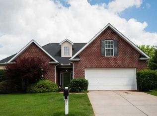 209 Meadow Lake Trl, Greer, SC 29650