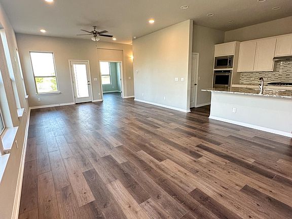 3rd image of 540 Blue Oak Blvd