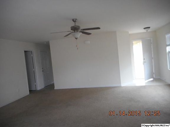 5th image of 109 Coach Glen Ln