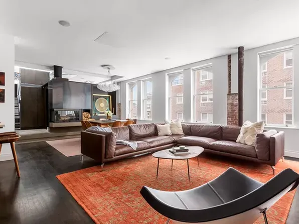 9 Barrow St #Res, New York, NY 10014