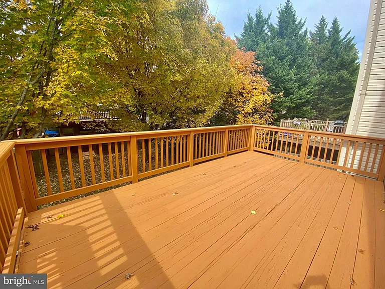 13765 Palmetto Cir — Photo 37
