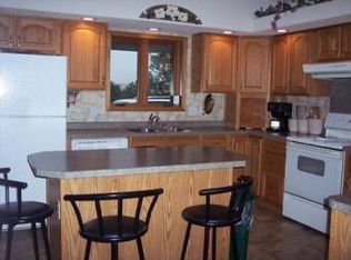 N2798 Silver Creek Cascade Rd, Cascade, WI 53011