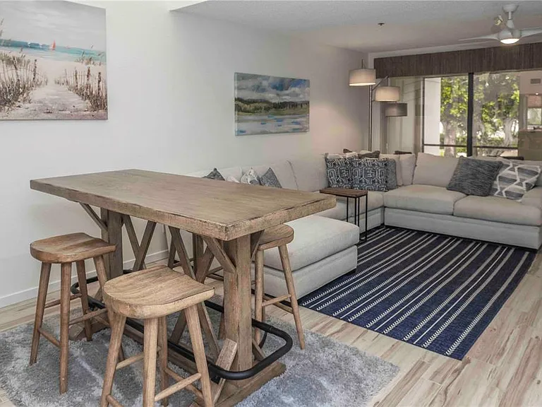 1912 Harbourside Dr #603 — Photo 2