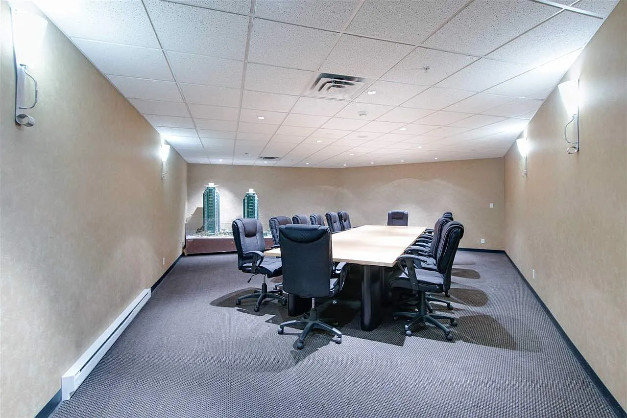 1 bed, 600 sqft, $2,200 — Photo 3