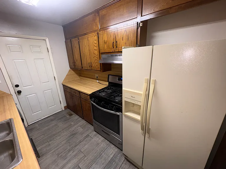 2520 SW 45th St — Photo 14