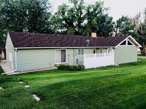 Patio with privacy fence