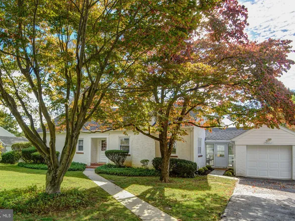 104 Giunta Ln, West Chester, PA 19382