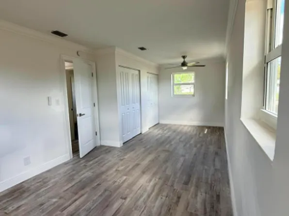 442 SW 14th Ct, Pompano Beach, FL 33060