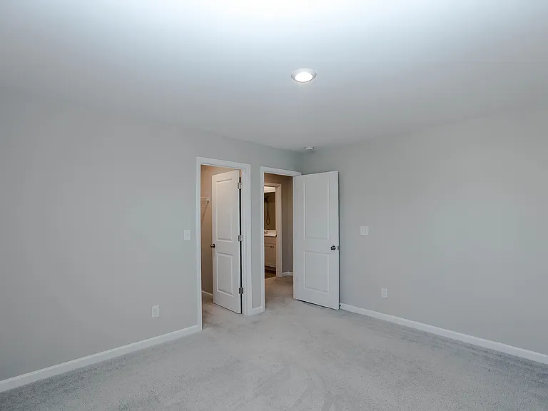 4355 Magpie Dr — Photo 15