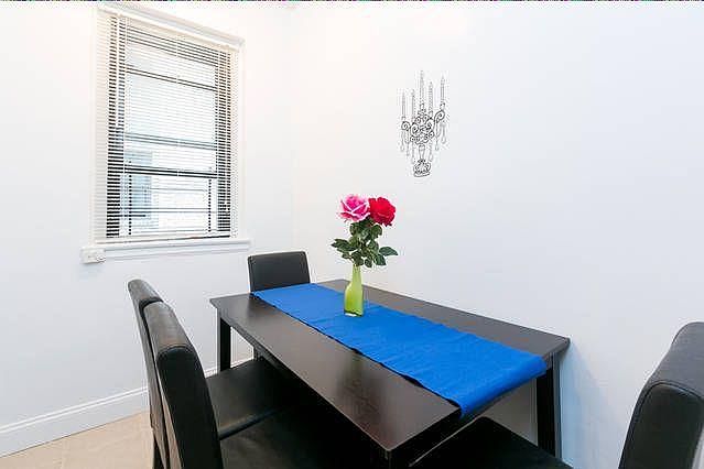 1st image of 113 Park Hill Ave
