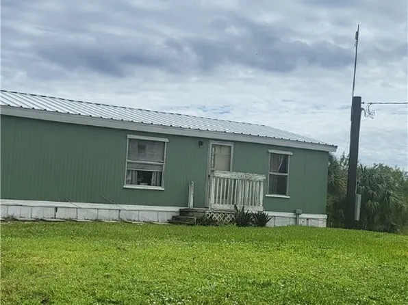 1302 Click Dr, Moore Haven, FL 33471