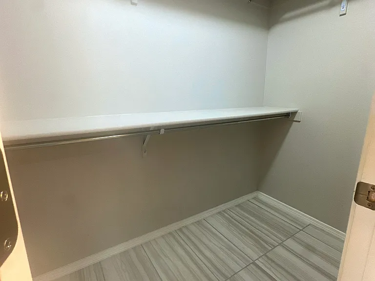 13709 Olney Ave — Photo 11