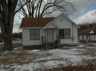 15284 Hogan Rd, Linden, MI 48451