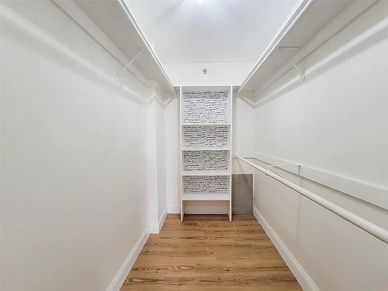 3525 Sage Rd #908 — Photo 21