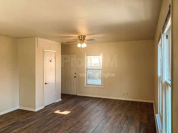 4th image of 4926 Reiger Ave APT B