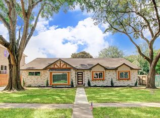 5026 Wigton Dr, Houston, TX 77096