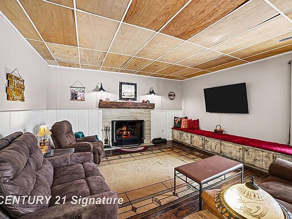 5th image of 14815 Gratiot Rd