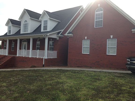 5th image of 204 E Tennant Cir