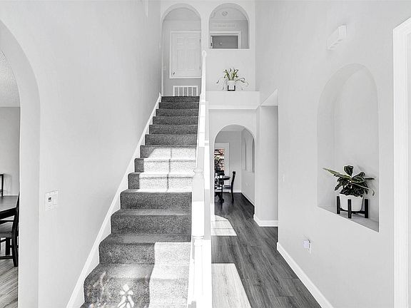 3rd image of 2948 O'Bannion St