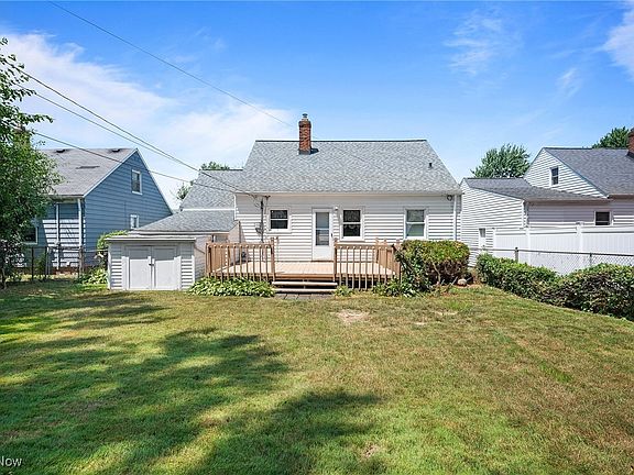 2nd image of 307 Halle Dr