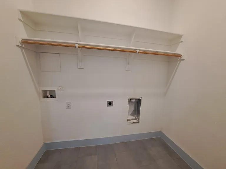 3243 Noor St — Photo 13