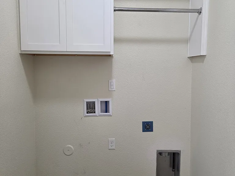 6556 Harapon St — Photo 2