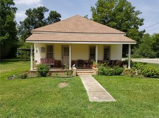 310 Gum St, Logansport, LA 71049