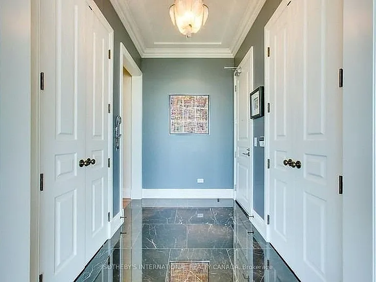 183 Wellington St W #2602 — Photo 3