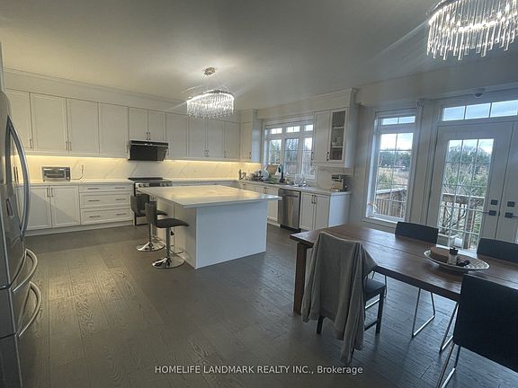 2nd image of 187 Stormont Trl
