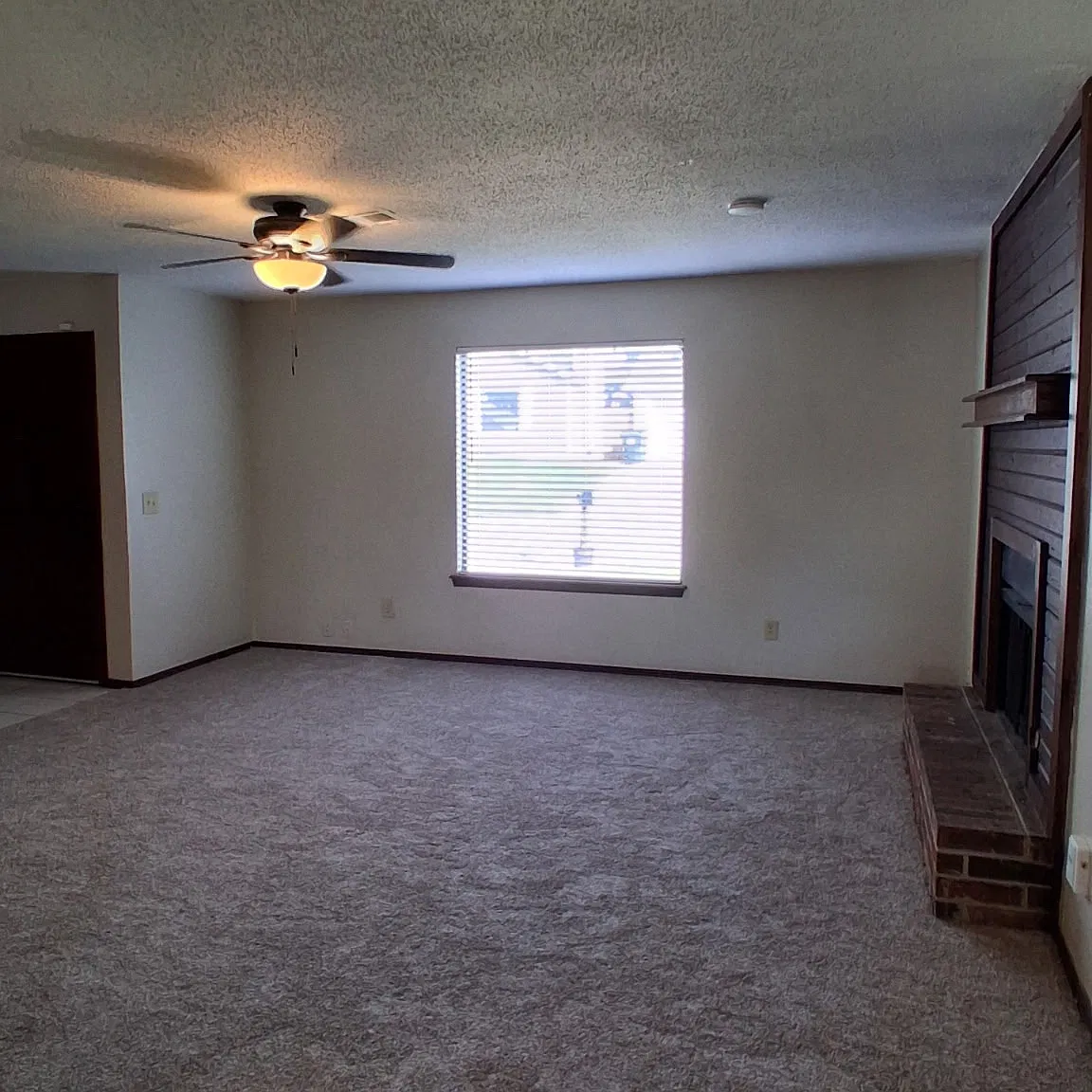 437 Belmont Drive — Photo 3