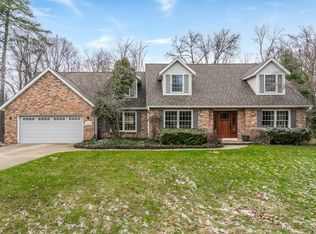 3990 Arbutus Trl, Portage, MI 49024