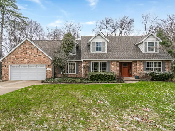 3990 Arbutus Trl, Portage, MI 49024