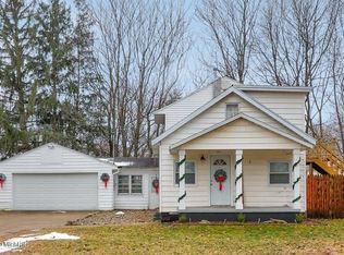 216 Murray St SW, Wyoming, MI 49548