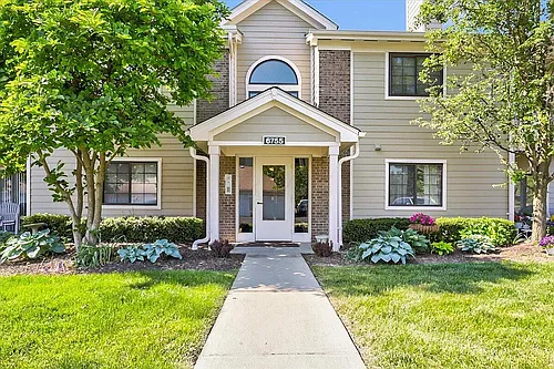 6755 Meadow Creek Dr #103 Photo 1
