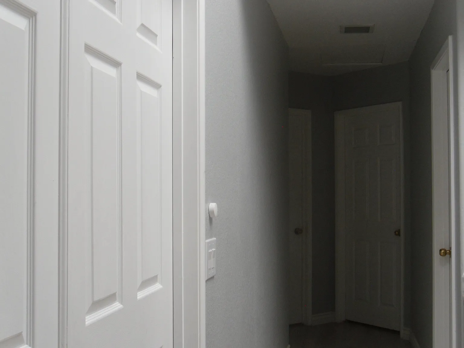 4 bed, 2.5 bath, 2608 sqft, $6,000 — Photo 1