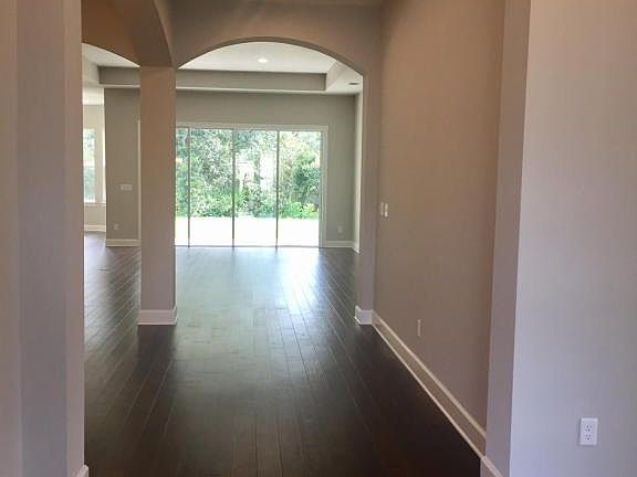 4th image of 565 Appaloosa Ave