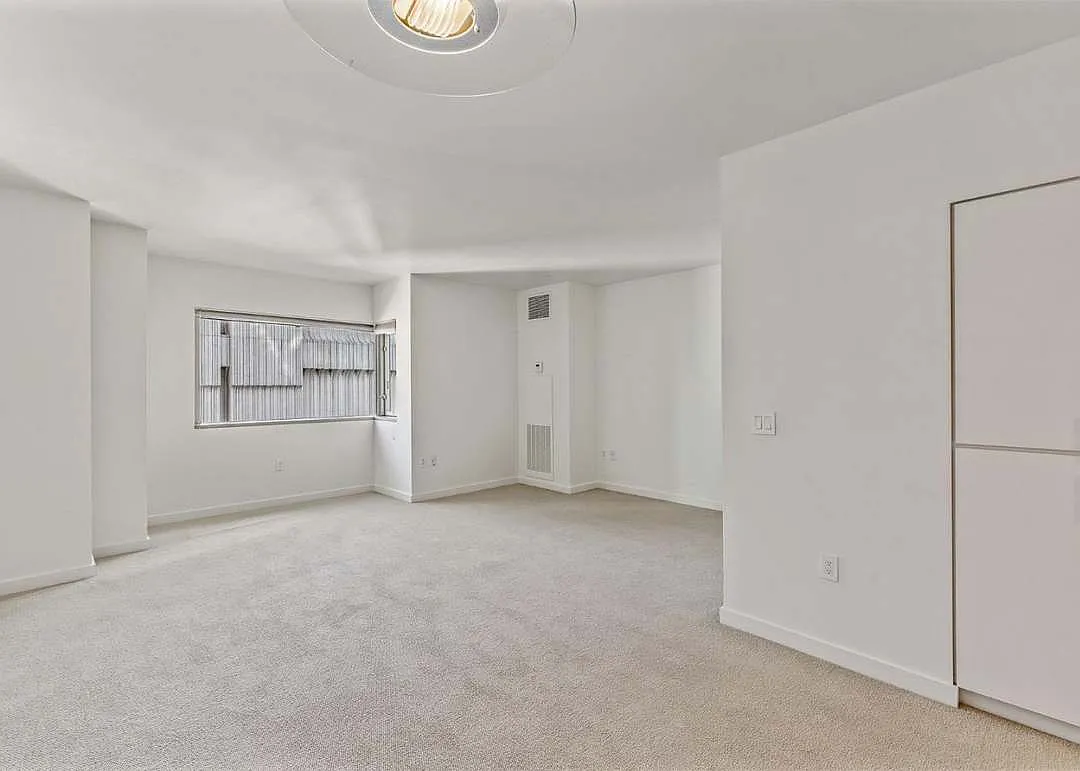 Studio, 506 sqft, $4,000 — Photo 4