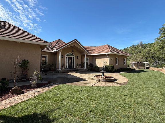 3rd image of 9830 Deer Hollow Trl