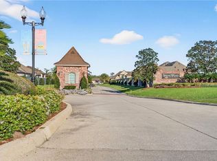 106 Orchid Ct, Belle Chasse, LA 70037