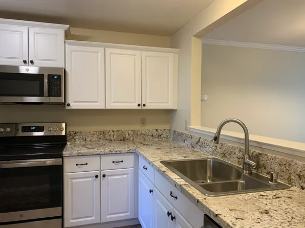 2400 Eilers Ln APT 1501, Lodi, CA 95242
