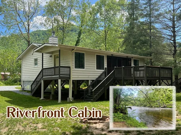 15 Peaceful Cove Ln, Franklin, NC 28734